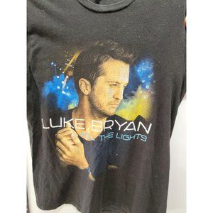 Luke Bryan "Kill the Lights" Tour T-Shirt. Ladies Small (Pre-Owned)